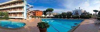 River Palace 4*